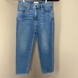 Madewell classic straight denim jeans size 33 Medium wash style M4234